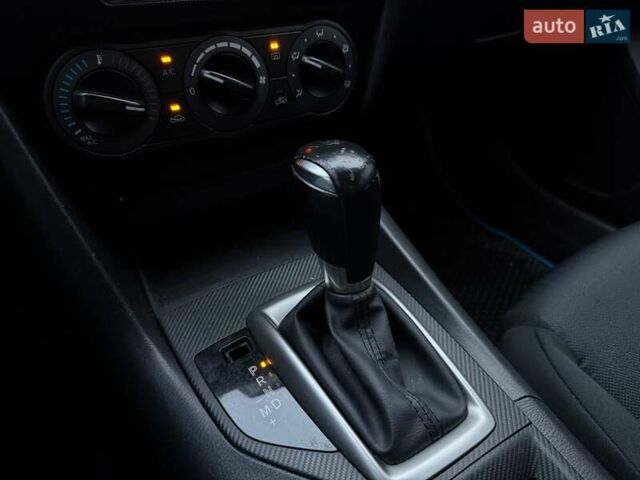 Білий Мазда 3, об'ємом двигуна 2 л та пробігом 195 тис. км за 10490 $, фото 26 на Automoto.ua