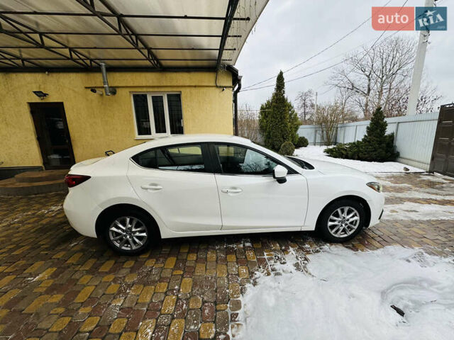 Белый Мазда 3, объемом двигателя 2 л и пробегом 157 тыс. км за 7950 $, фото 4 на Automoto.ua