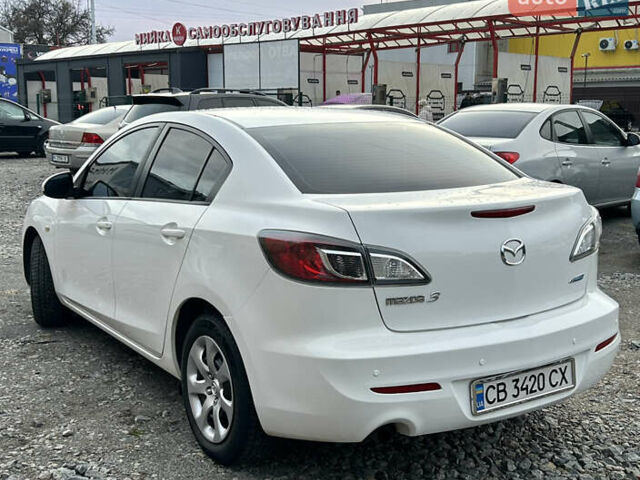 Мазда 3 2013 у Прилуках на Automoto.ua Білий Мазда 3, об'ємом двигуна 2 л та пробігом 215 тис. км за 7650 $, фото 4 на Automoto.ua