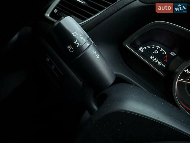 Білий Мазда 3, об'ємом двигуна 2 л та пробігом 195 тис. км за 10490 $, фото 18 на Automoto.ua