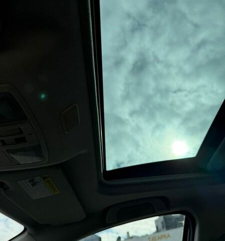 Белый Мазда 3, объемом двигателя 2 л и пробегом 194 тыс. км за 6950 $, фото 47 на Automoto.ua