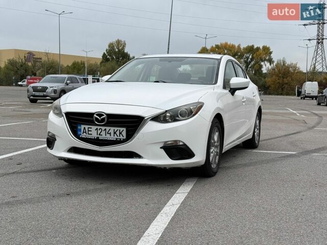 Белый Мазда 3, объемом двигателя 2 л и пробегом 312 тыс. км за 7800 $, фото 1 на Automoto.ua