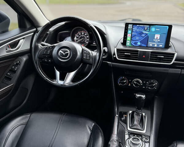 Белый Мазда 3, объемом двигателя 2 л и пробегом 183 тыс. км за 9500 $, фото 23 на Automoto.ua