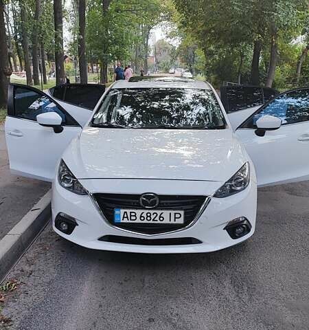 Білий Мазда 3, об'ємом двигуна 2 л та пробігом 157 тис. км за 10200 $, фото 9 на Automoto.ua