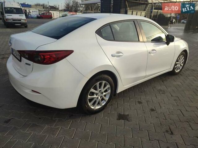 Белый Мазда 3, объемом двигателя 2 л и пробегом 144 тыс. км за 9500 $, фото 9 на Automoto.ua