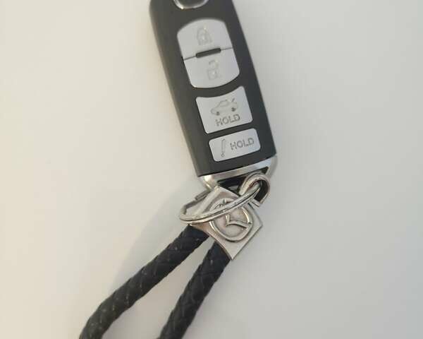 Белый Мазда 3, объемом двигателя 2 л и пробегом 144 тыс. км за 9500 $, фото 31 на Automoto.ua