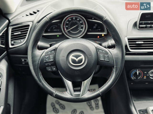 Белый Мазда 3, объемом двигателя 2 л и пробегом 208 тыс. км за 8899 $, фото 32 на Automoto.ua