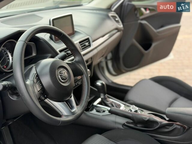 Білий Мазда 3, об'ємом двигуна 1.5 л та пробігом 92 тис. км за 13950 $, фото 52 на Automoto.ua