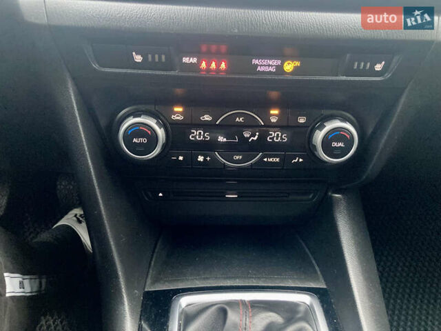 Белый Мазда 3, объемом двигателя 2.2 л и пробегом 260 тыс. км за 9999 $, фото 22 на Automoto.ua