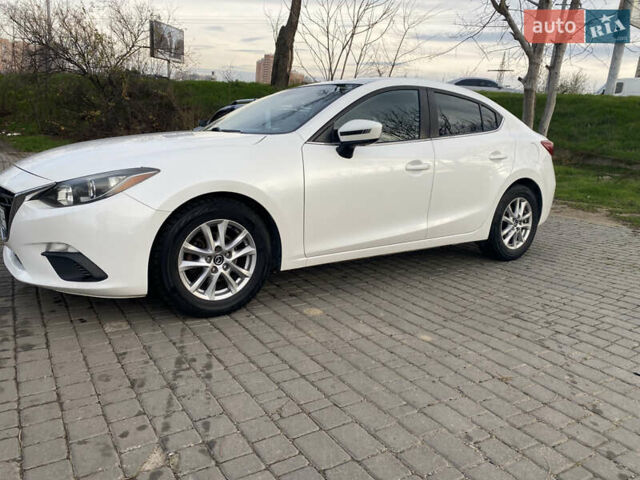 Білий Мазда 3, об'ємом двигуна 2 л та пробігом 150 тис. км за 9900 $, фото 5 на Automoto.ua