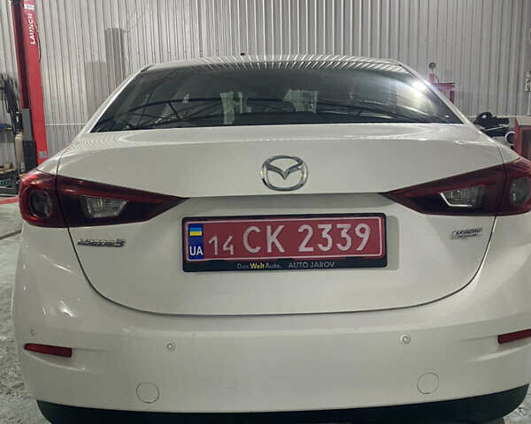 Белый Мазда 3, объемом двигателя 2.2 л и пробегом 256 тыс. км за 8900 $, фото 7 на Automoto.ua