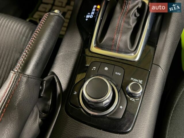 Білий Мазда 3, об'ємом двигуна 1.5 л та пробігом 60 тис. км за 13999 $, фото 14 на Automoto.ua