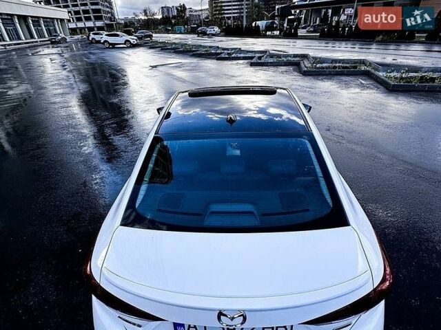 Белый Мазда 3, объемом двигателя 2 л и пробегом 166 тыс. км за 12000 $, фото 26 на Automoto.ua