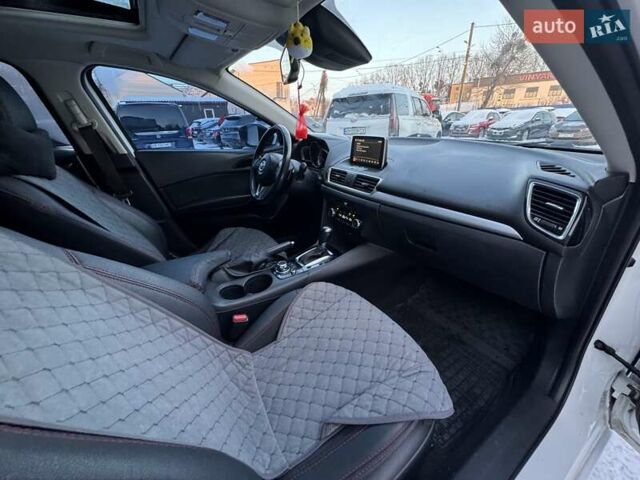 Білий Мазда 3, об'ємом двигуна 2 л та пробігом 163 тис. км за 9500 $, фото 27 на Automoto.ua