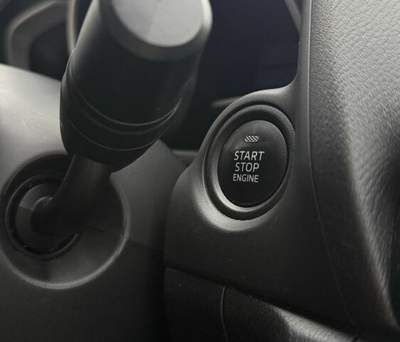 Белый Мазда 3, объемом двигателя 2 л и пробегом 151 тыс. км за 9000 $, фото 21 на Automoto.ua