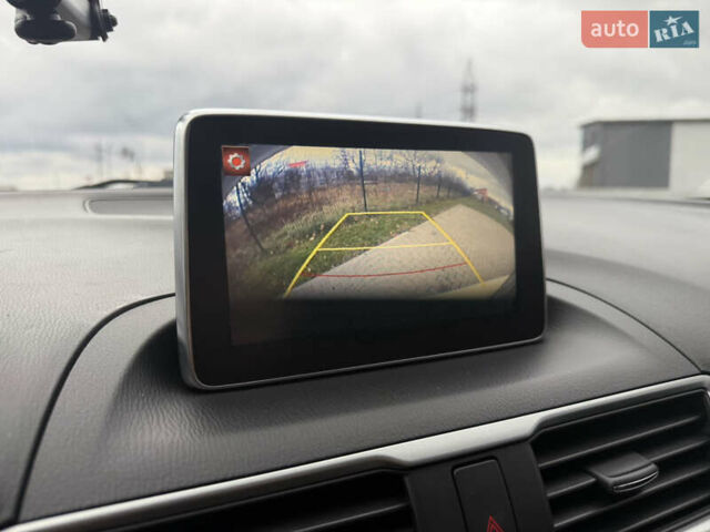 Белый Мазда 3, объемом двигателя 2 л и пробегом 114 тыс. км за 10900 $, фото 25 на Automoto.ua