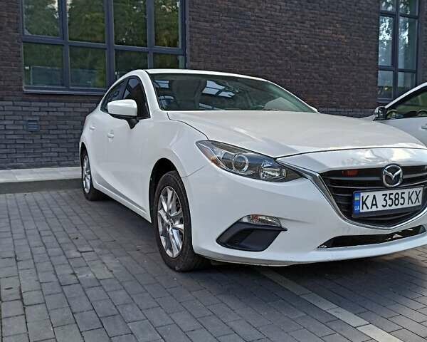 Белый Мазда 3, объемом двигателя 2 л и пробегом 174 тыс. км за 9600 $, фото 7 на Automoto.ua
