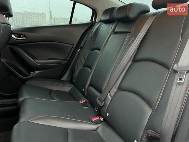 Белый Мазда 3, объемом двигателя 2 л и пробегом 119 тыс. км за 12650 $, фото 19 на Automoto.ua