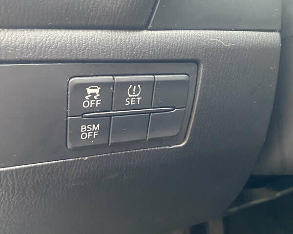 Білий Мазда 3, об'ємом двигуна 2 л та пробігом 175 тис. км за 9000 $, фото 20 на Automoto.ua