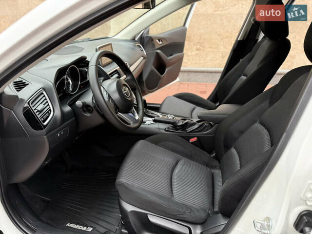 Белый Мазда 3, объемом двигателя 1.5 л и пробегом 98 тыс. км за 14300 $, фото 32 на Automoto.ua