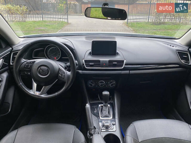 Білий Мазда 3, об'ємом двигуна 2 л та пробігом 175 тис. км за 9000 $, фото 21 на Automoto.ua