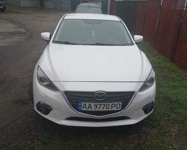Белый Мазда 3, объемом двигателя 1.5 л и пробегом 168 тыс. км за 8999 $, фото 1 на Automoto.ua