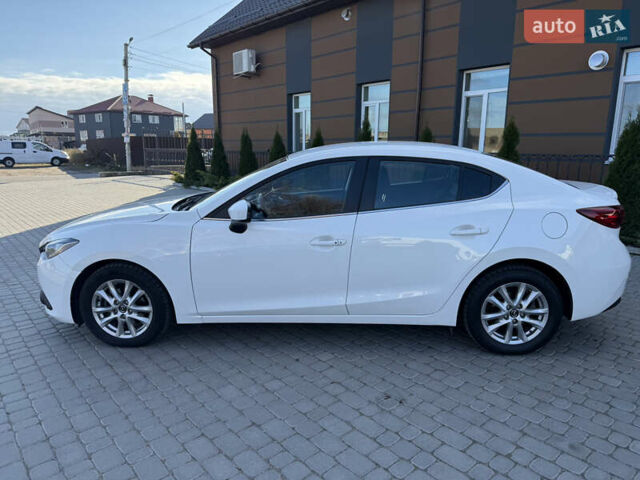 Белый Мазда 3, объемом двигателя 2 л и пробегом 114 тыс. км за 10900 $, фото 8 на Automoto.ua