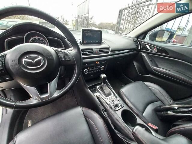Білий Мазда 3, об'ємом двигуна 2 л та пробігом 147 тис. км за 11500 $, фото 10 на Automoto.ua