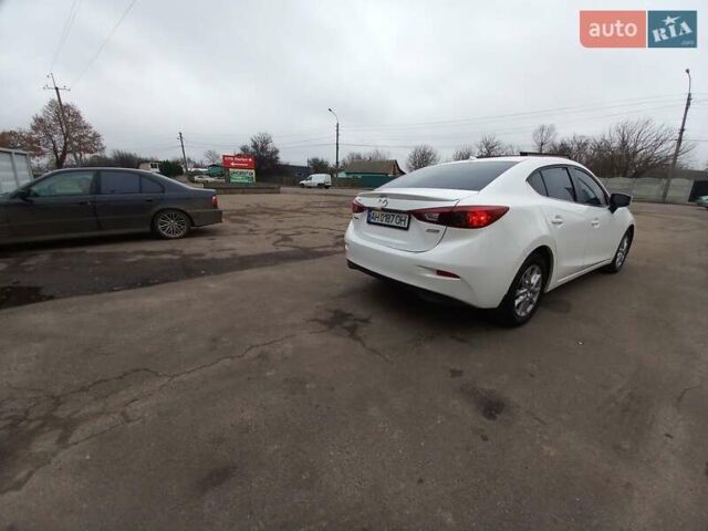 Білий Мазда 3, об'ємом двигуна 2 л та пробігом 147 тис. км за 11500 $, фото 7 на Automoto.ua