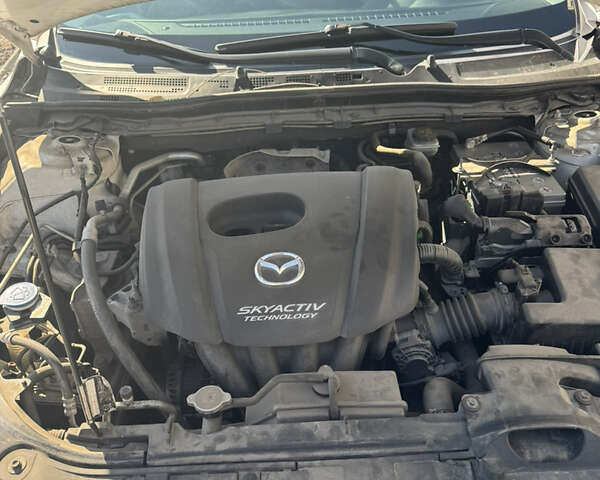 Белый Мазда 3, объемом двигателя 1.5 л и пробегом 140 тыс. км за 10900 $, фото 7 на Automoto.ua