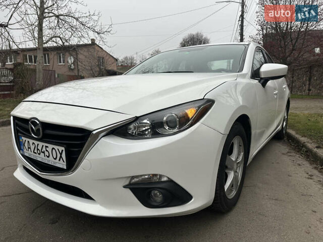 Белый Мазда 3, объемом двигателя 2 л и пробегом 173 тыс. км за 8700 $, фото 5 на Automoto.ua