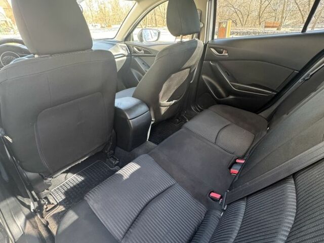 Белый Мазда 3, объемом двигателя 1.5 л и пробегом 80 тыс. км за 10800 $, фото 6 на Automoto.ua