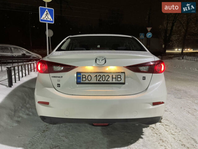 Білий Мазда 3, об'ємом двигуна 1.6 л та пробігом 122 тис. км за 9400 $, фото 7 на Automoto.ua