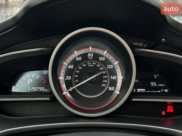 Белый Мазда 3, объемом двигателя 2 л и пробегом 119 тыс. км за 12650 $, фото 12 на Automoto.ua