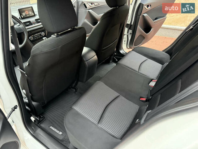 Белый Мазда 3, объемом двигателя 1.5 л и пробегом 98 тыс. км за 14300 $, фото 49 на Automoto.ua