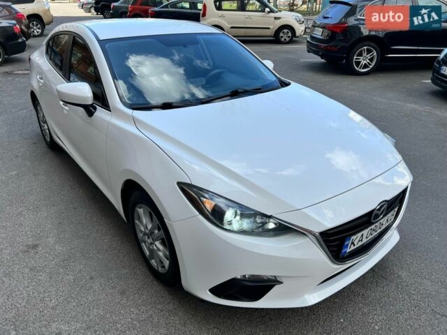 Белый Мазда 3, объемом двигателя 2 л и пробегом 165 тыс. км за 10200 $, фото 2 на Automoto.ua