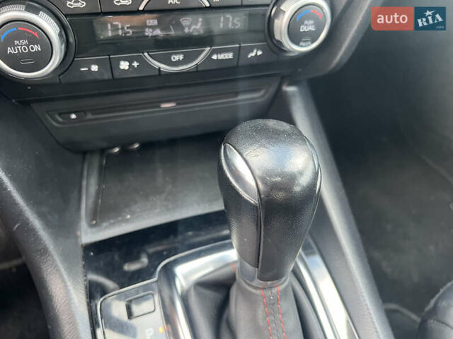 Белый Мазда 3, объемом двигателя 2 л и пробегом 204 тыс. км за 10500 $, фото 15 на Automoto.ua