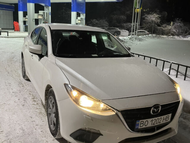 Белый Мазда 3, объемом двигателя 1.6 л и пробегом 122 тыс. км за 9400 $, фото 3 на Automoto.ua