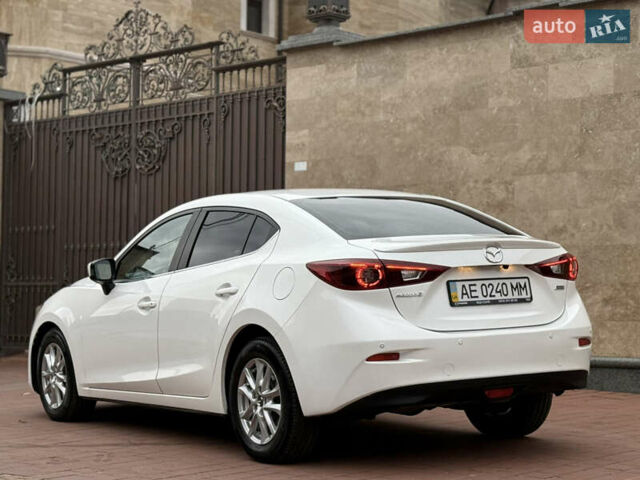 Белый Мазда 3, объемом двигателя 1.5 л и пробегом 98 тыс. км за 14300 $, фото 14 на Automoto.ua