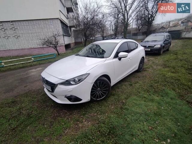 Белый Мазда 3, объемом двигателя 1.5 л и пробегом 168 тыс. км за 8999 $, фото 8 на Automoto.ua