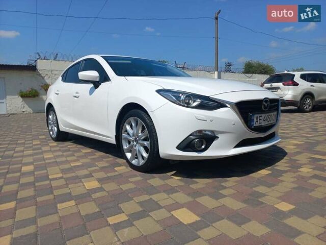 Білий Мазда 3, об'ємом двигуна 1.5 л та пробігом 117 тис. км за 12300 $, фото 6 на Automoto.ua