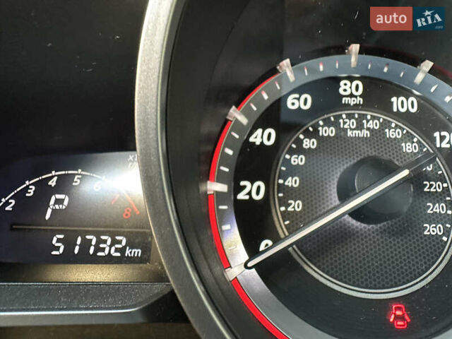 Білий Мазда 3, об'ємом двигуна 2 л та пробігом 52 тис. км за 12000 $, фото 13 на Automoto.ua