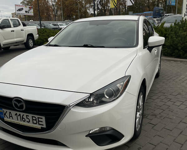 Белый Мазда 3, объемом двигателя 2 л и пробегом 168 тыс. км за 11100 $, фото 14 на Automoto.ua