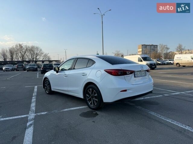 Белый Мазда 3, объемом двигателя 2 л и пробегом 140 тыс. км за 9800 $, фото 6 на Automoto.ua