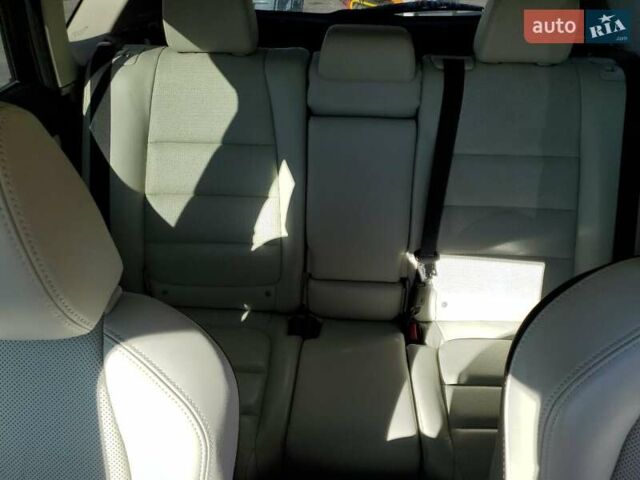 Білий Мазда 3, об'ємом двигуна 2.5 л та пробігом 94 тис. км за 2750 $, фото 9 на Automoto.ua