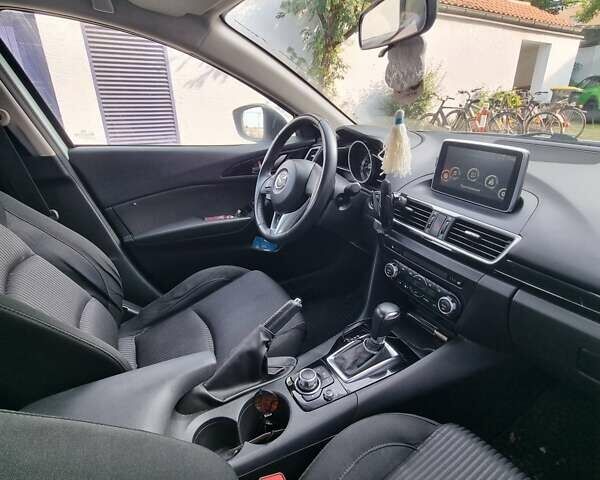 Белый Мазда 3, объемом двигателя 1.5 л и пробегом 98 тыс. км за 14029 $, фото 4 на Automoto.ua