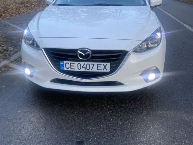 Белый Мазда 3, объемом двигателя 2 л и пробегом 111 тыс. км за 12500 $, фото 2 на Automoto.ua