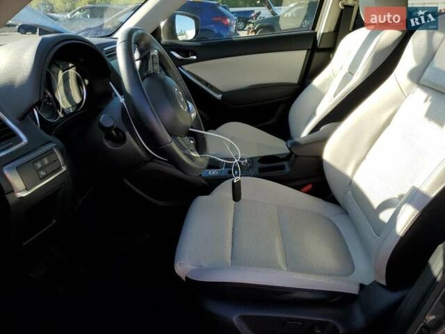 Білий Мазда 3, об'ємом двигуна 2.5 л та пробігом 94 тис. км за 2750 $, фото 6 на Automoto.ua