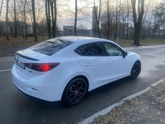 Белый Мазда 3, объемом двигателя 2 л и пробегом 111 тыс. км за 12500 $, фото 6 на Automoto.ua