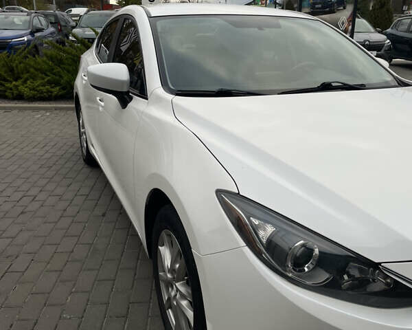 Белый Мазда 3, объемом двигателя 2 л и пробегом 168 тыс. км за 11100 $, фото 13 на Automoto.ua